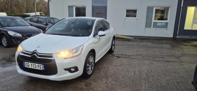 CITROEN DS4 - 1.6e-HDi 110 - So Chic - Boite Automatique