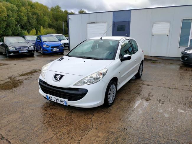 PEUGEOT 206+ - 1.4HDi 70ch - Urban